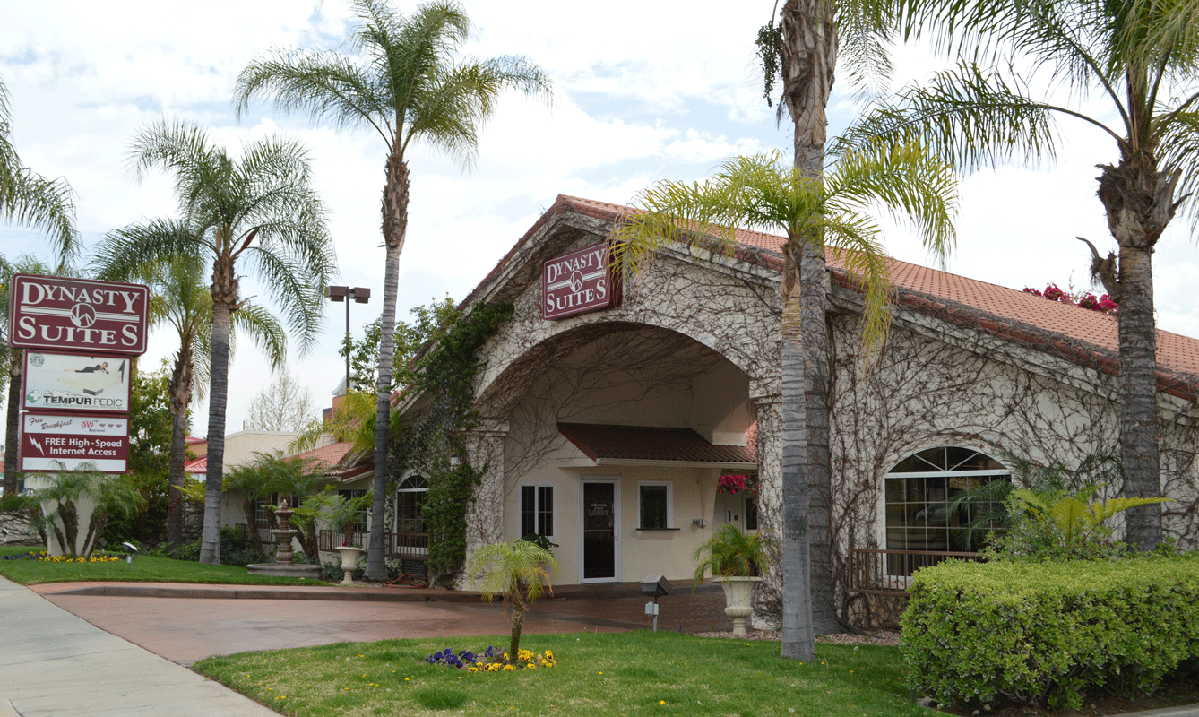 Photo of the hotel front
